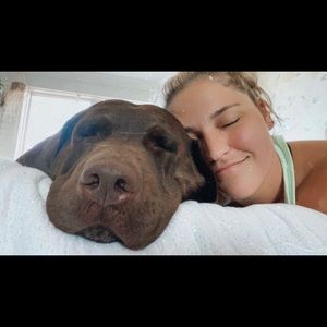 Howdy! Welcome to my profile, I’m selling some items to help me pay for a BSN.